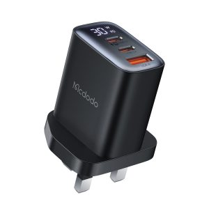 MCDODO CH-2170 30W 3-Port Digital Display Fast Charger (Dual Type-C+USB-A), UK Plug – Black